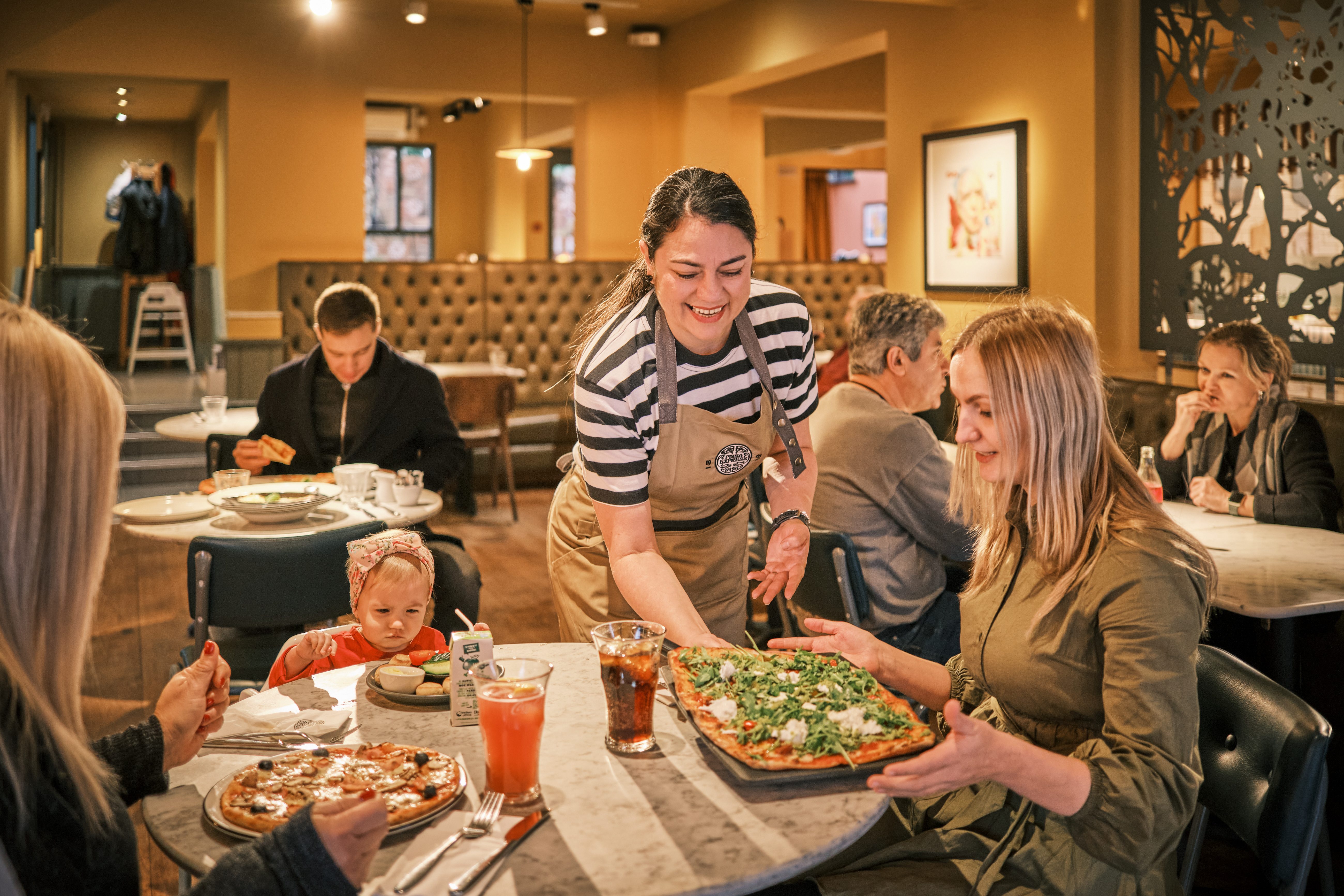 Pizzaexpress Radlett Customers 78