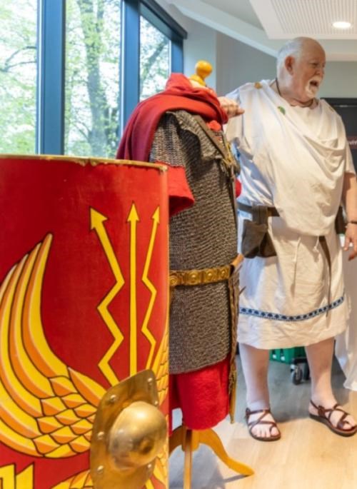 a033ea1b-db6b-4960-aa61-be03f999dad8-Laurentius Calvus2flipped_1.jpg