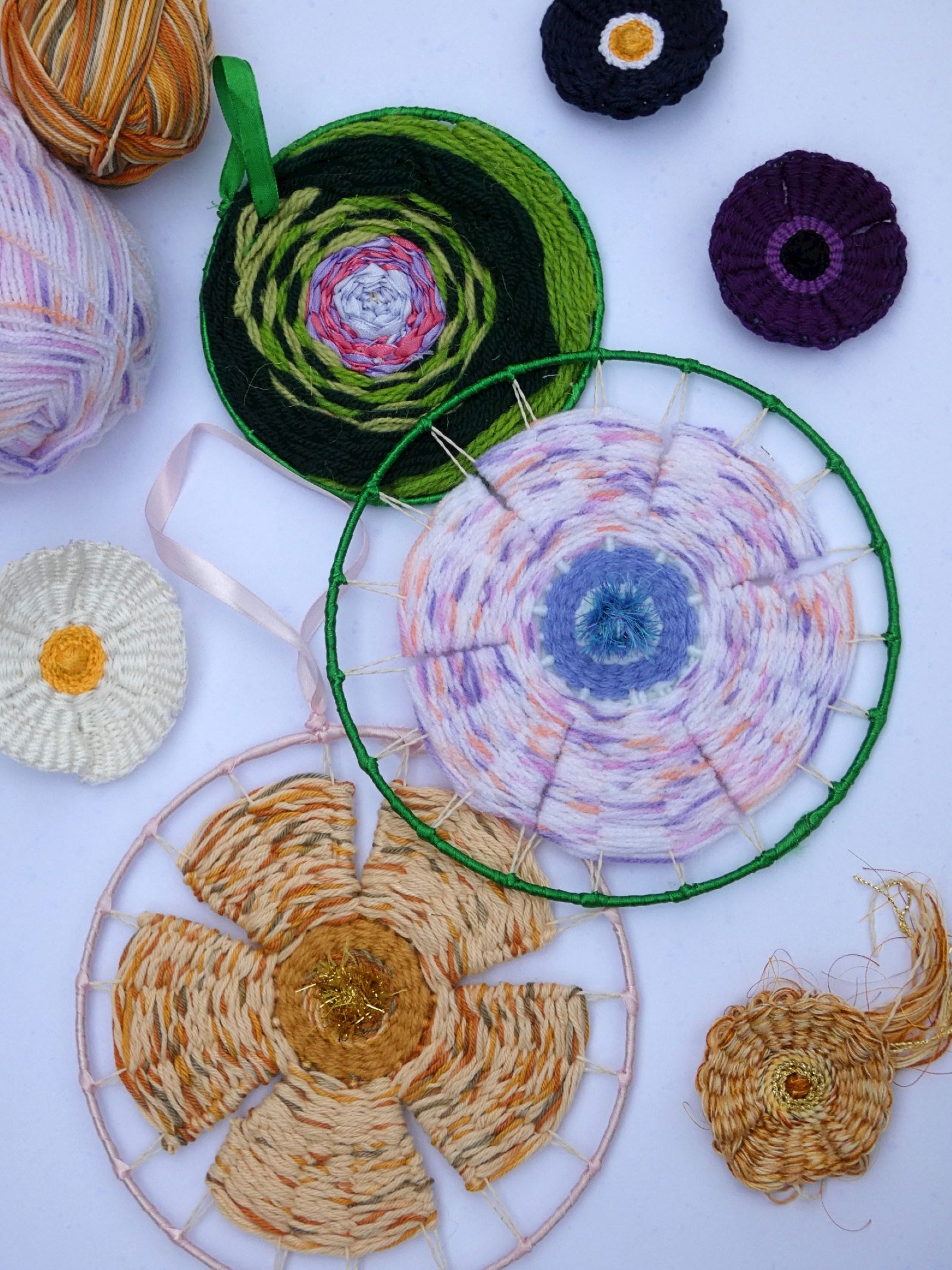 9f4f4a11-1c48-4346-a716-7089701a0e57-Lucy Sugden Circle Weaving Workshop1.jpg