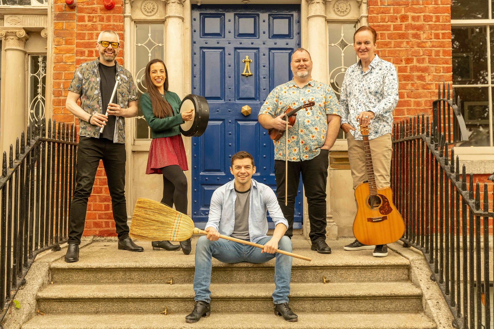 5aa5e5bf-35b6-43e3-9f61-2e4dcf606494-Irish House Party, Broom. 1.7MB.jpg