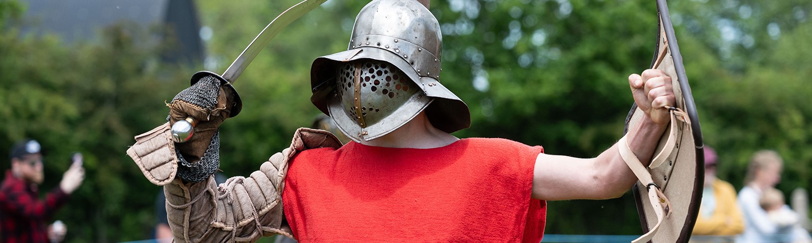 efd2db3d-ee92-489d-948e-3b34376f1b70-Roman-Gladiators-May-Bank-Holiday-Event-COAM-1600x480px.jpg
