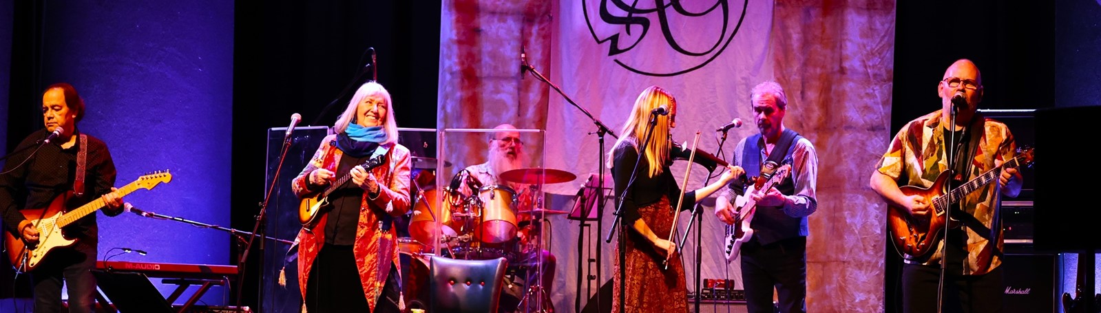 f6aab776-1a53-4908-bcfb-b18b5363f01b-Steeleye Span, Full Band 1.2 MB Banner, Mike Burgess. copy.jpg