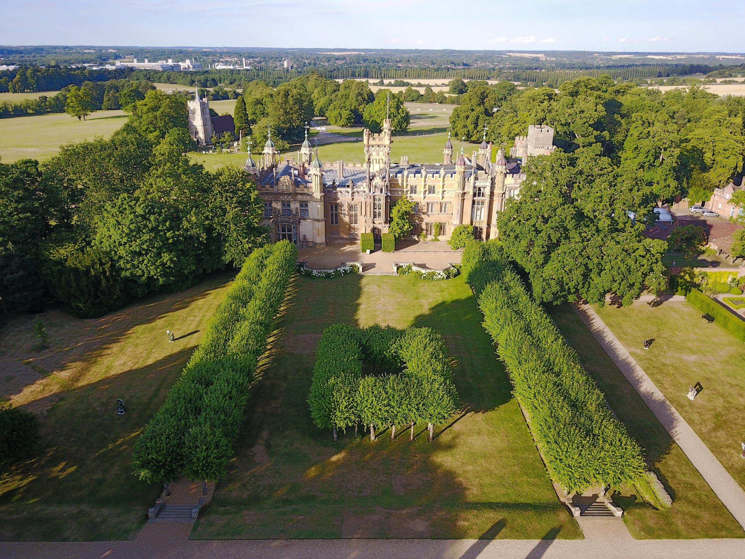 A personal tour of Knebworth House Gardens Visit Herts