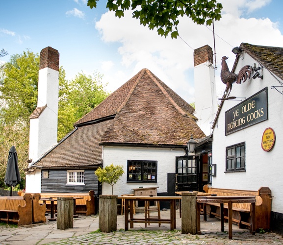 St Albans YOFC 500x500.jpg