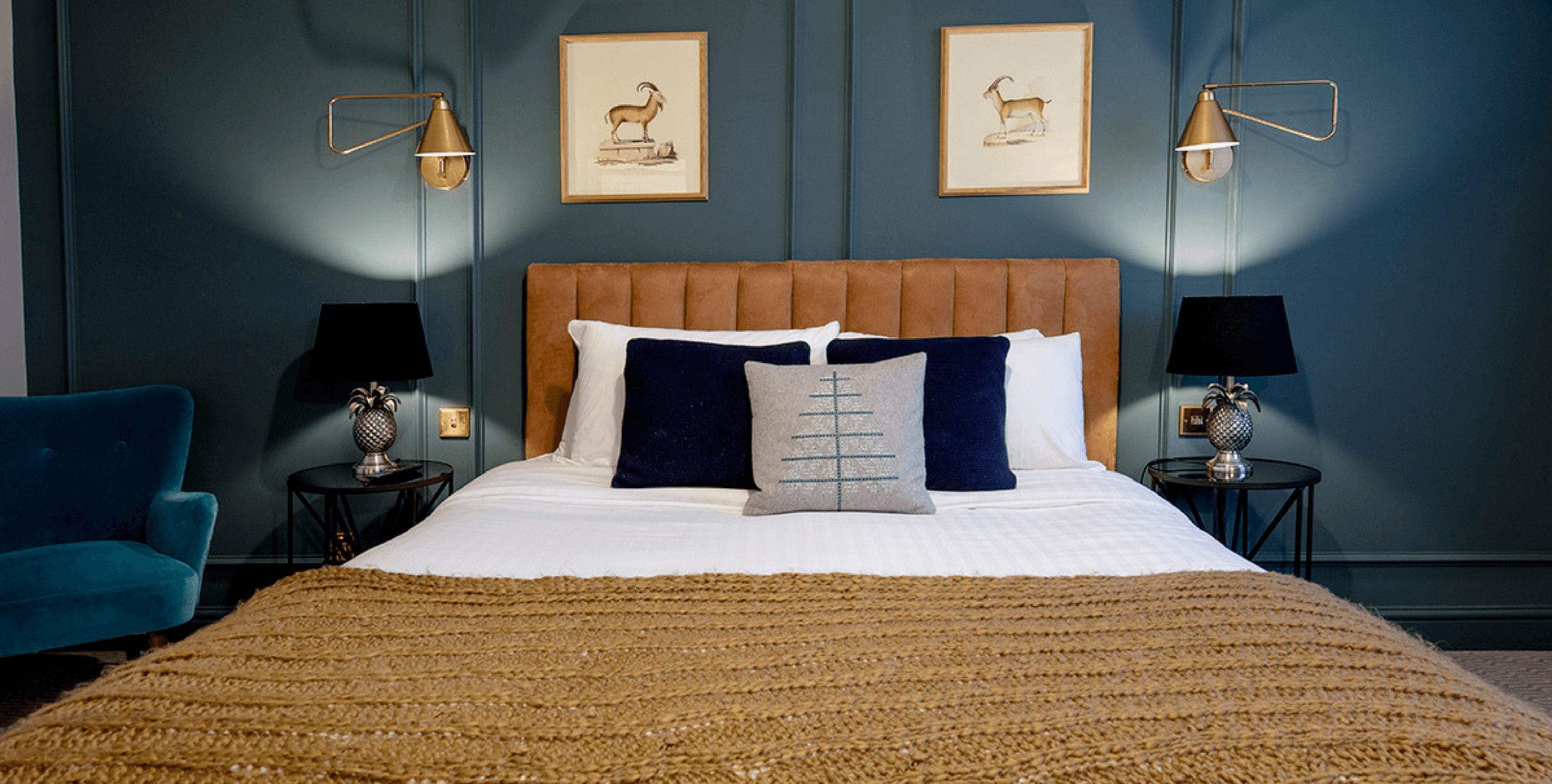 Cromwell Hotel Banner Image.png