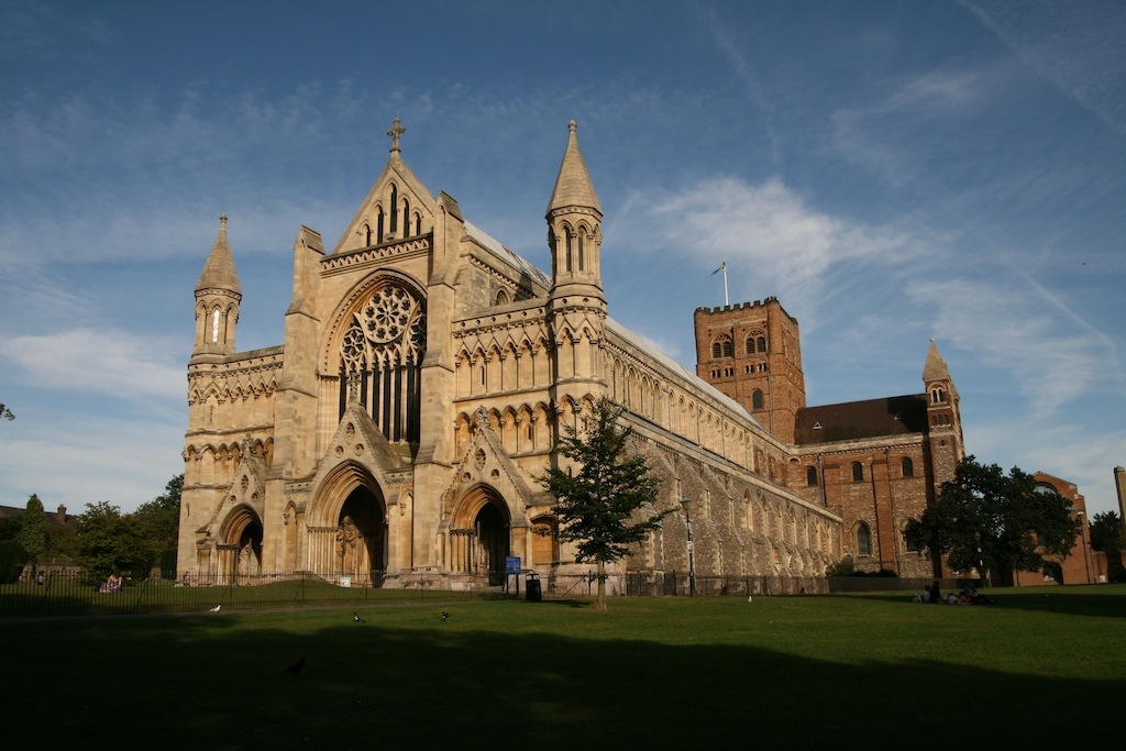 St-Albans-Cathedral.jpg